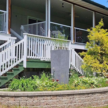 Chequamegon Lake Superior Lodge 贝菲尔德 外观 照片