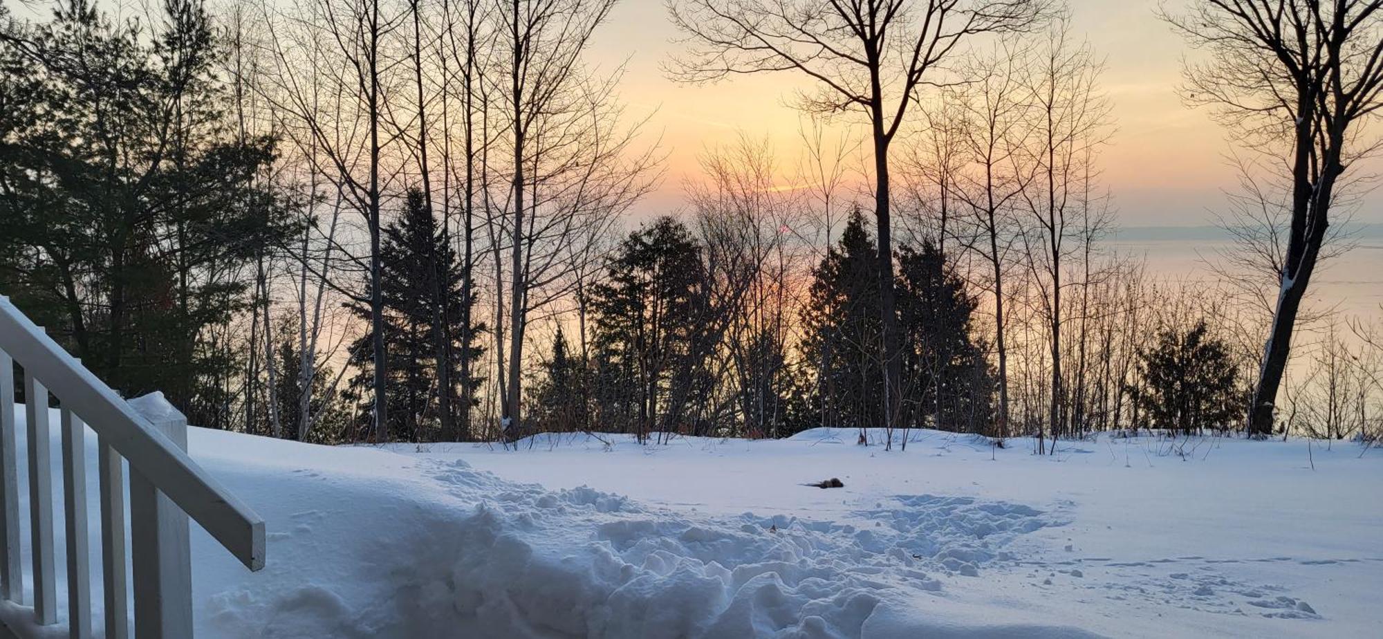 Chequamegon Lake Superior Lodge 贝菲尔德 外观 照片