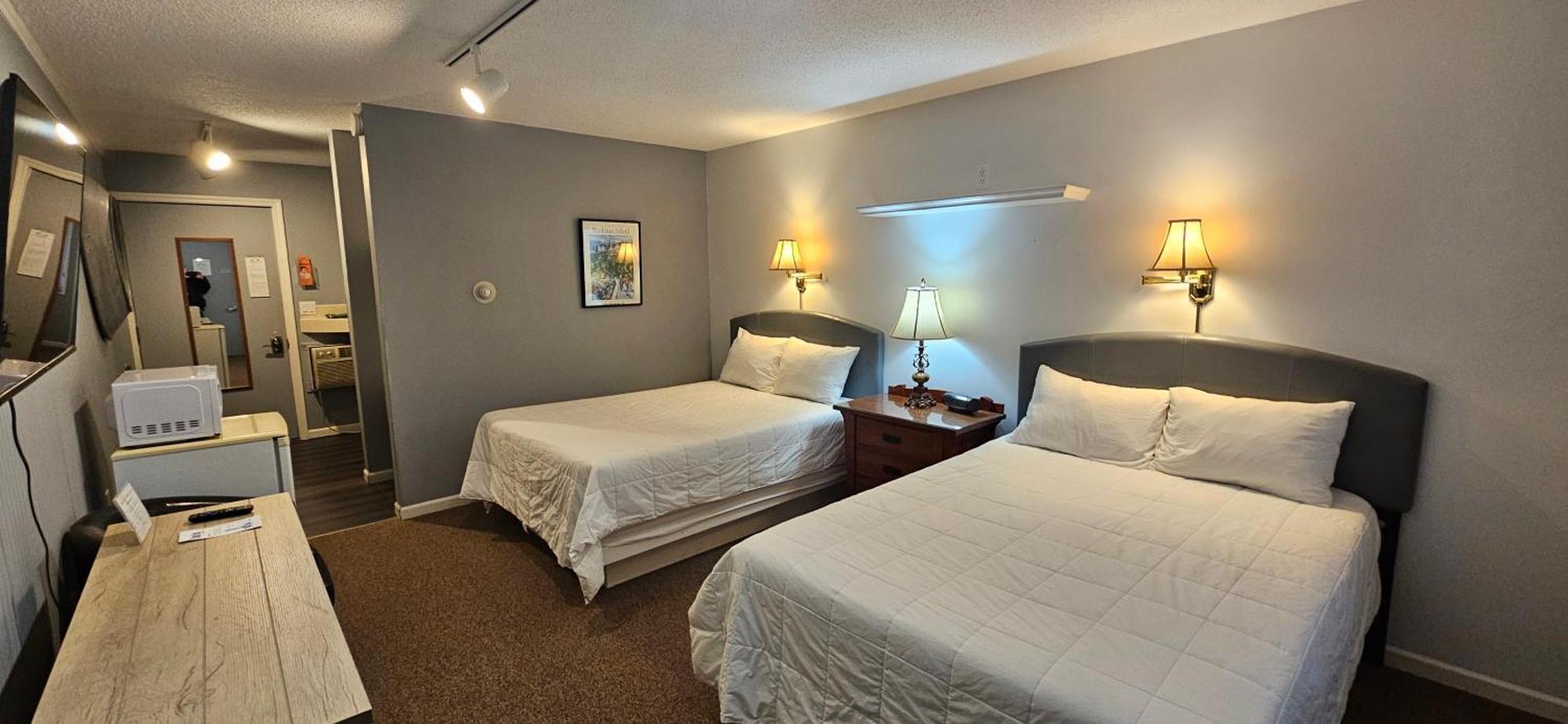 Chequamegon Lake Superior Lodge 贝菲尔德 外观 照片